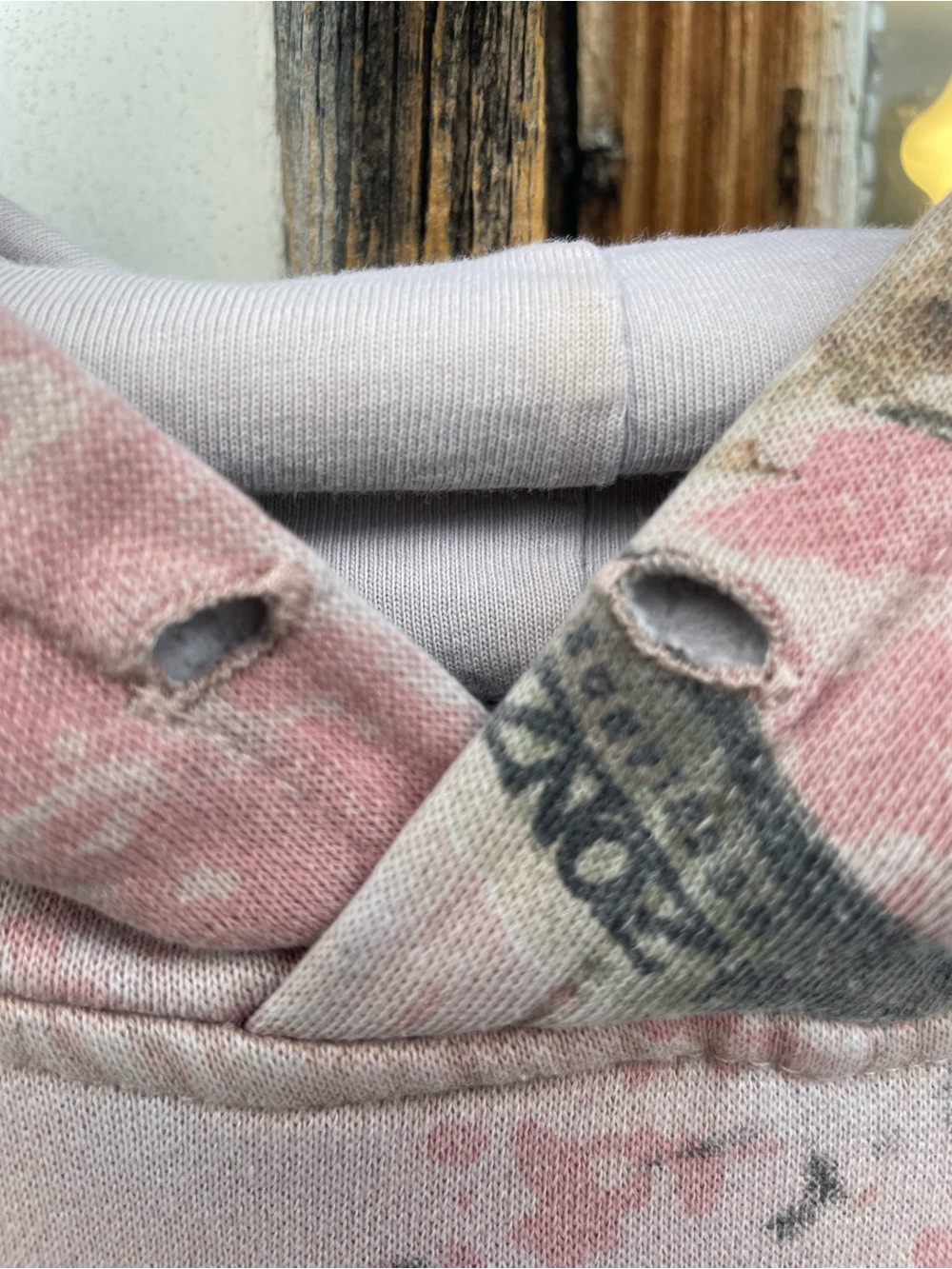 Cabela’s Pink Camo Realtree Style Hunting Hoodie - Picture 4 of 5